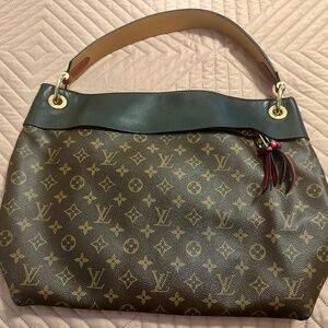 LOUIS VUITTON  Tuileries Monogram Canvas Hobo Bag Black